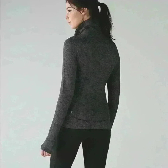 Lululemon think fast herringbone pullover 1/4 zip top sz 4. Athletic athleisure - Picture 12 of 12